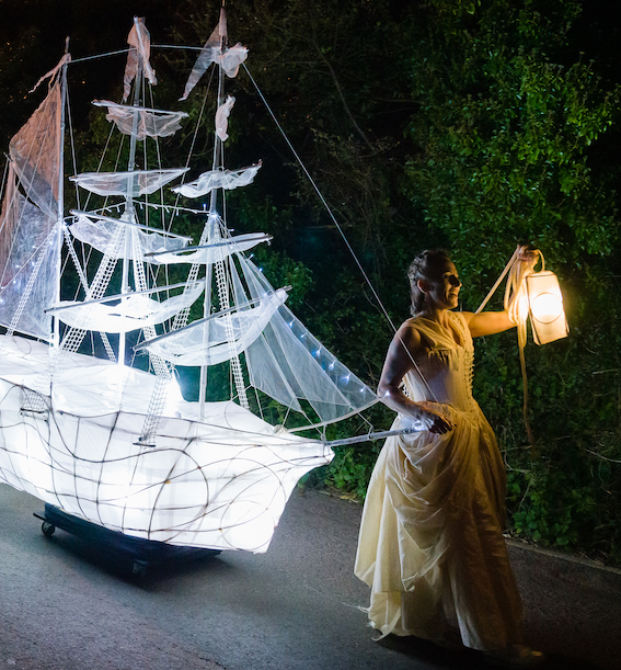The Hoss's Lament: lantern and character for Kneehigh. Laura Frances Martin 2021. Photo: Steve Tanner The Hoss's Lament: lantern and character for Kneehigh. Laura Frances Martin 2021. Photo: Steve Tanner