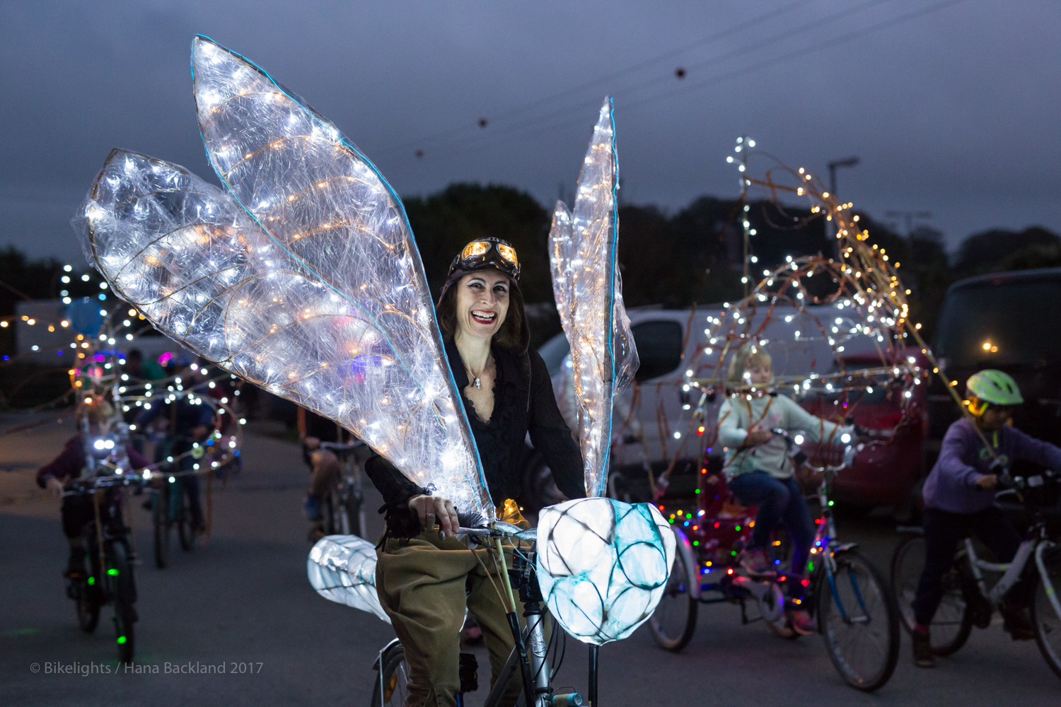 Damselfly and Aviatrix from BikeLights 2017: Laura Frances Martin. Photo: Hana Backland for Wadebridge Creative Hub Damselfly and Aviatrix from BikeLights 2017: Laura Frances Martin. Photo: Hana Backland for Wadebridge Creative Hub